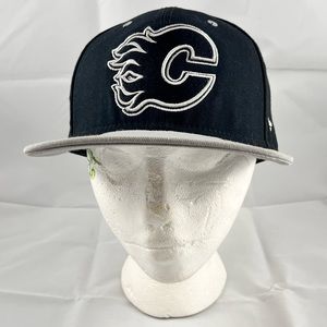 Calgary Flames ball hat SnapBack